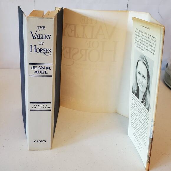The Valley of Horses by Jean Auel Earth's Children Series Hardcover #2 - Picture 3 of 8